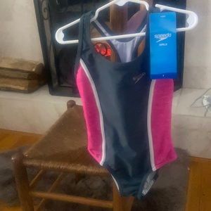 Girls Speedo one piece bathing suit size 7